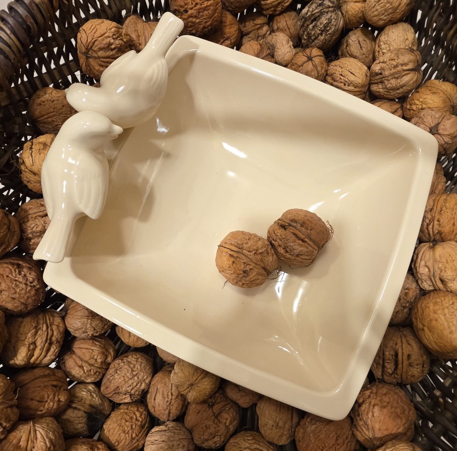 Dubuo retro " Lakštingalos"